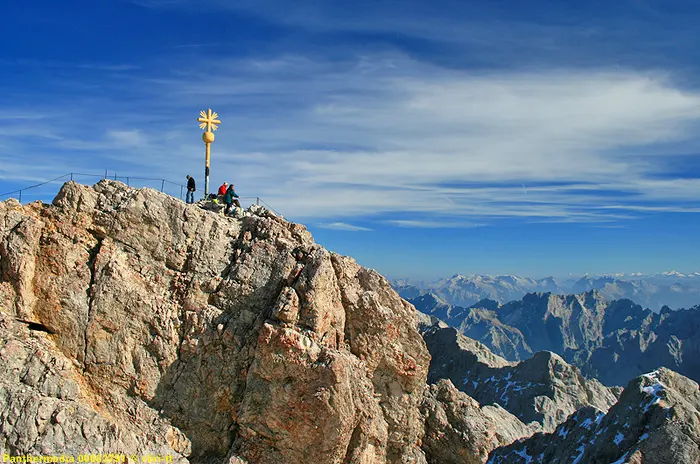 Gipfelkreuz auf der Zugspitze